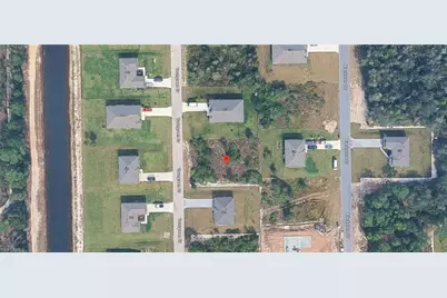 847 Youngreen Dr, Fort Myers, FL 33913 - Photo 7