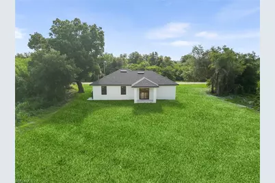 1809 Abbott Ave, Lehigh Acres, FL 33972 - Photo 23