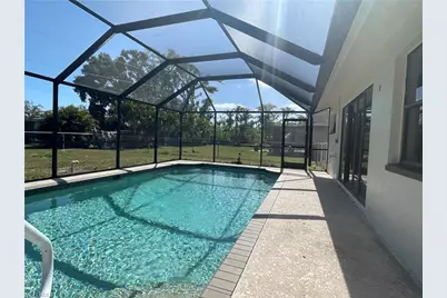 4003 SE 2nd Ave, Cape Coral, FL 33904 - Photo 17
