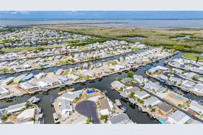 2941 Bowsprit Ln, Saint James City, FL 33956 - Photo 45