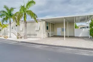 2941 Bowsprit Ln, Saint James City, FL 33956 - Photo 41