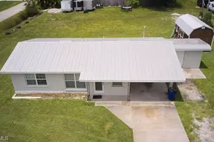 1637 Piney Rd, North Fort Myers, FL 33903 - Photo 31