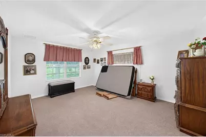 5003 Beauty St, Lehigh Acres, FL 33971 - Photo 9