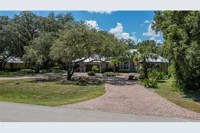 4033 Oak Haven Dr, Labelle, FL 33935 - Photo 3