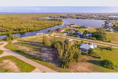 4319 NW 23rd Ter, Cape Coral, FL 33993 - Photo 11