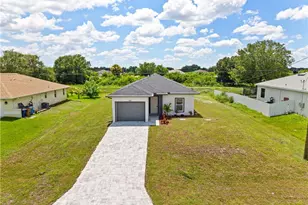 512 Caywood Ave S, Lehigh Acres, FL 33974 - Photo 23