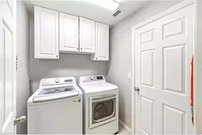 3233 NW 21st St, Cape Coral, FL 33993 - Photo 11
