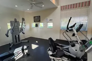 7779 Jewel Ln, Naples, FL 34109 - Photo 21