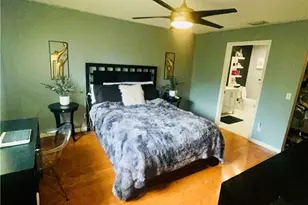 7779 Jewel Ln, Naples, FL 34109 - Photo 11