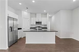 3901 NE 19th Ave, Cape Coral, FL 33909 - Photo 5