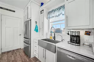 11301 Bayside Blvd, Fort Myers Beach, FL 33931 - Photo 9