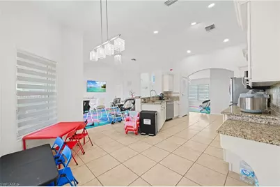 1834 NW 7th Pl, Cape Coral, FL 33993 - Photo 13