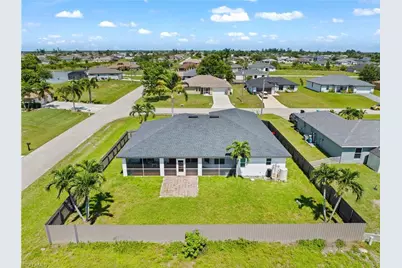 1834 NW 7th Pl, Cape Coral, FL 33993 - Photo 29