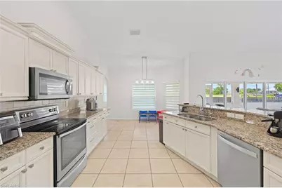 1834 NW 7th Pl, Cape Coral, FL 33993 - Photo 9