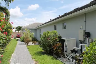 2736 Lambay Ct, Cape Coral, FL 33991 - Photo 17