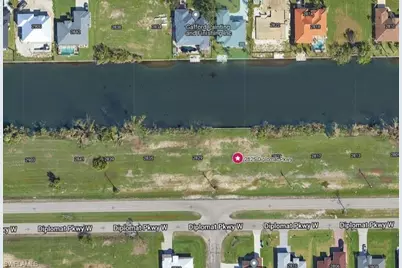 2825 Diplomat Pkwy W, Cape Coral, FL 33993 - Photo 5