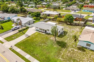 18186 Iris Rd, Fort Myers, FL 33967 - Photo 23