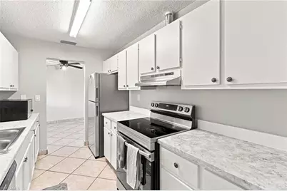 18186 Iris Rd, Fort Myers, FL 33967 - Photo 9
