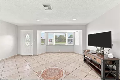 18186 Iris Rd, Fort Myers, FL 33967 - Photo 3