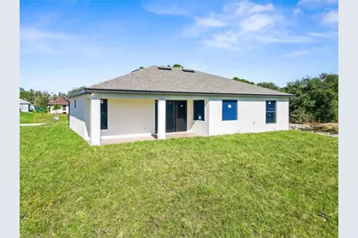2803 44th St SW, Lehigh Acres, FL 33976 - Photo 5