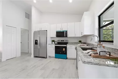 2210 NW 9th Ave, Cape Coral, FL 33993 - Photo 15