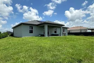 1912 NE 2nd Pl, Cape Coral, FL 33909 - Photo 25
