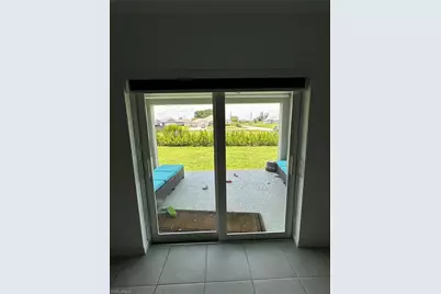 1912 NE 2 Pl, Cape Coral, FL 33909 - Photo 23