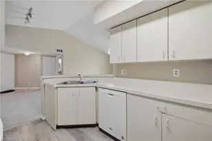 13605 Eagle Ridge Dr, Fort Myers, FL 33912 - Photo 25