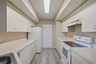 13605 Eagle Ridge Dr, Fort Myers, FL 33912 - Photo 23