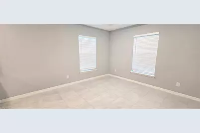 1532 NE 35th Ter, Cape Coral, FL 33909 - Photo 5