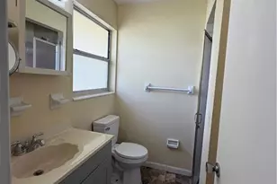 428 W Alverdez Ave, Clewiston, FL 33440 - Photo 13