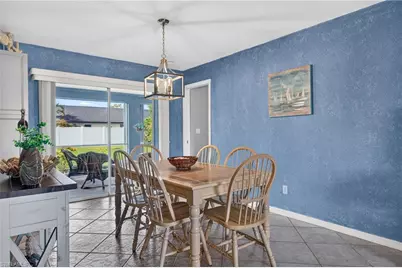 141 SE 18th St, Cape Coral, FL 33990 - Photo 7