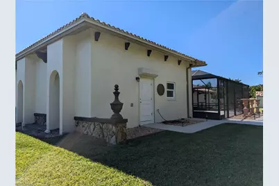 13750 McGregor Blvd, Fort Myers, FL 33919 - Photo 43