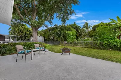 1442 Byron Rd, Fort Myers, FL 33919 - Photo 19