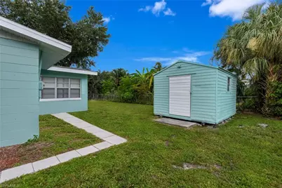 1442 Byron Rd, Fort Myers, FL 33919 - Photo 21