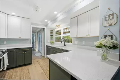 1024 El Mar Ave, Fort Myers, FL 33919 - Photo 11