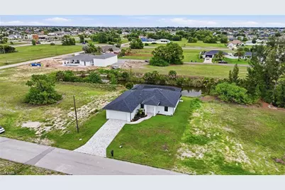 1431 NW 17th Ave, Cape Coral, FL 33993 - Photo 3