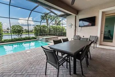 10447 Solaro St, Fort Myers, FL 33913 - Photo 3