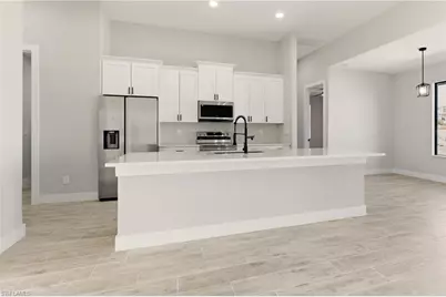 131 Kismet Pkwy E, Cape Coral, FL 33909 - Photo 9