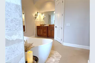 491 16th Ave NW, Naples, FL 34120 - Photo 17
