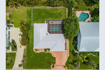 1477 Albatross Rd, Sanibel, FL 33957 - Photo 37