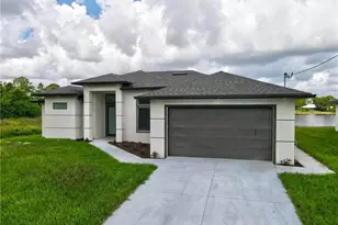 1012 Mexico Ave S, Lehigh Acres, FL 33974 - Photo 3