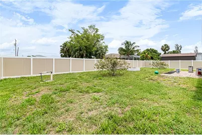 1501 NE 33rd St, Cape Coral, FL 33909 - Photo 35