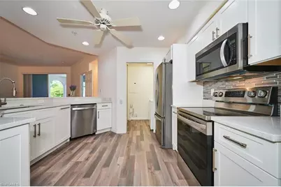 9140 Southmont Cv #102, Fort Myers, FL 33908 - Photo 11