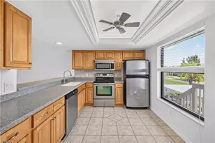 4708 SW 8th Pl, Cape Coral, FL 33914 - Photo 3
