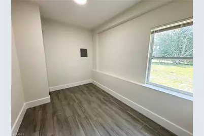 559 Wood Ave, Fort Myers, FL 33905 - Photo 13