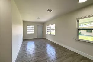 559 Wood Ave, Fort Myers, FL 33905 - Photo 7