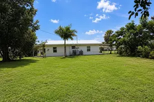 559 Wood Ave, Fort Myers, FL 33905 - Photo 17