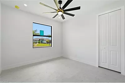 321 NE 15th Ter, Cape Coral, FL 33909 - Photo 31