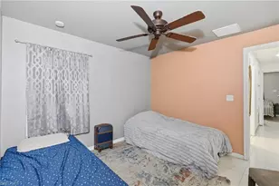 2701 NE 1st Pl, Cape Coral, FL 33909 - Photo 17